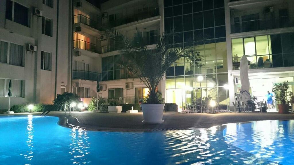 Alexander Lozenets Beach Complex Apartment Eksteriør bilde